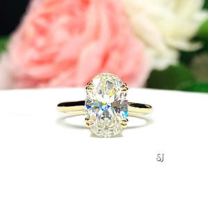 Elongated Oval 12x8mm Near Colorless Cubic Zirconia Engagement Split Prong Ring