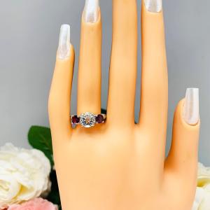 Round Natural White Topaz Wine Color Garnet Three Stone Ring