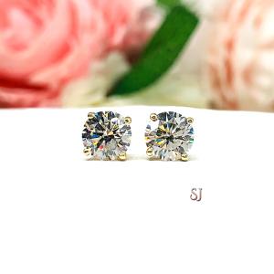 Round Near Colorless CZ Basket 10k Gold Stud Earrings