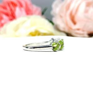 Peridot Five Stone Sterling Silver Ring Natural 4mm Round August Birthstone SIZE 7 FINAL SALE
