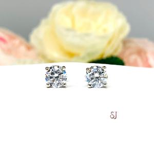 Round CZ 14k Gold Basket Heavyweight Stud Earrings