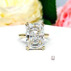 Radiant Cubic Zirconia 14x10mm Split Claw Prong Engagement Ring