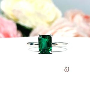 Emerald-Cut Lab Emerald Ring • 7x5mm—9x7mm, Sterling Silver