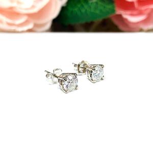 Round Moissanite 14k Gold Stud Earrings – 4mm - 8mm