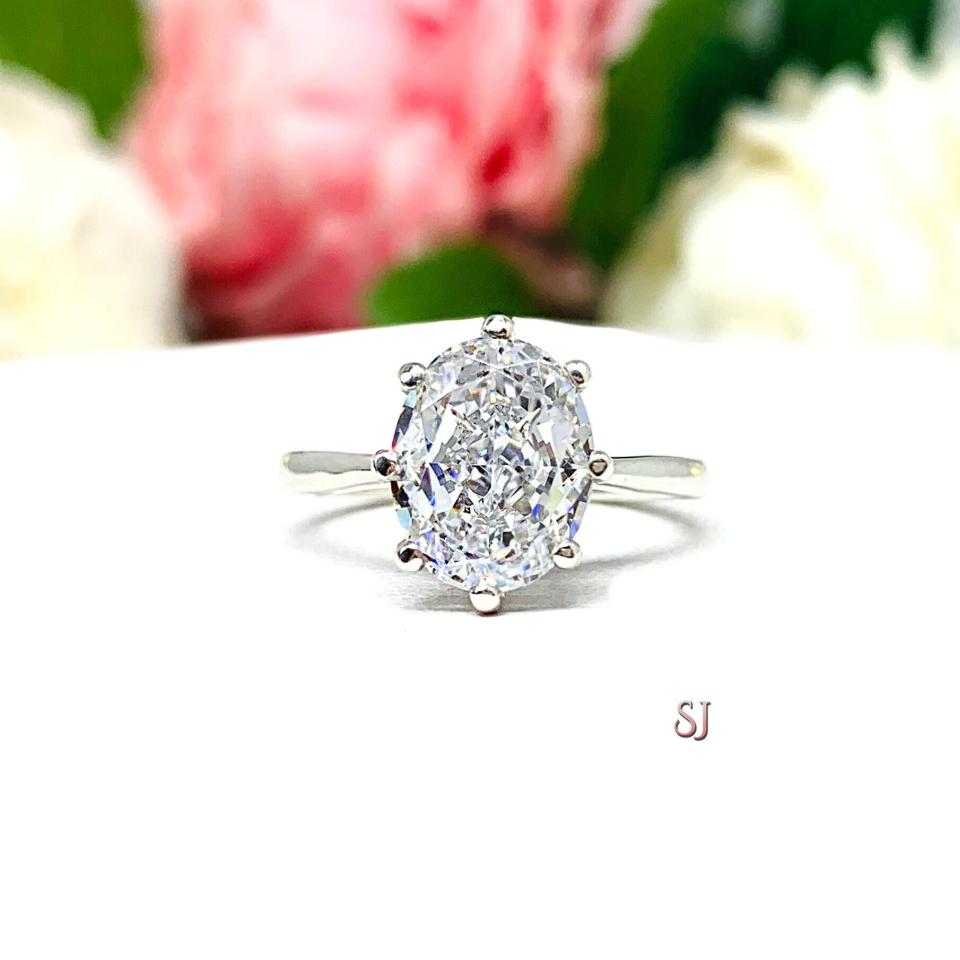 Oval cubic zirconia engagement rings clearance