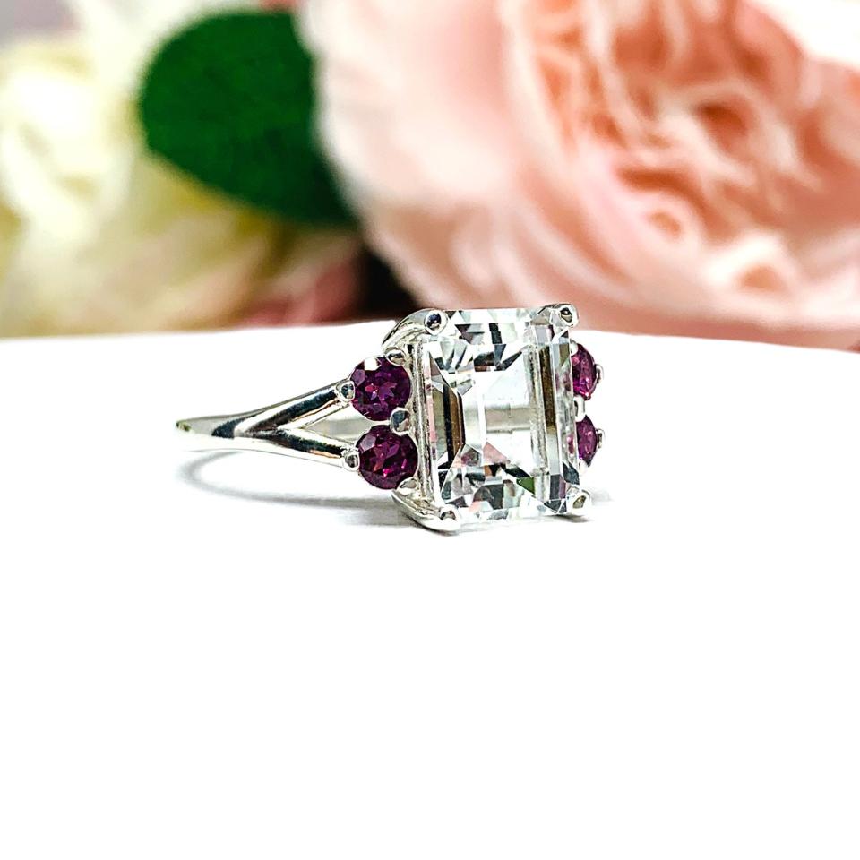 Emerald Cut Natural White Topaz Wine Color Garnet Accents Ring Size 8 FINAL SALE