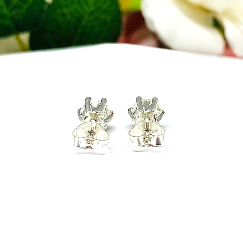 Round Near Colorless Cubic Zirconia 6 Prong Stud Earrings