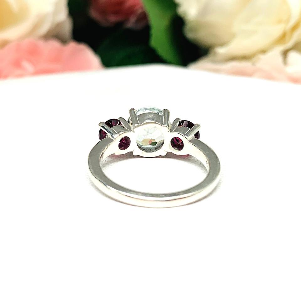 Round Natural White Topaz Wine Color Garnet Three Stone Ring
