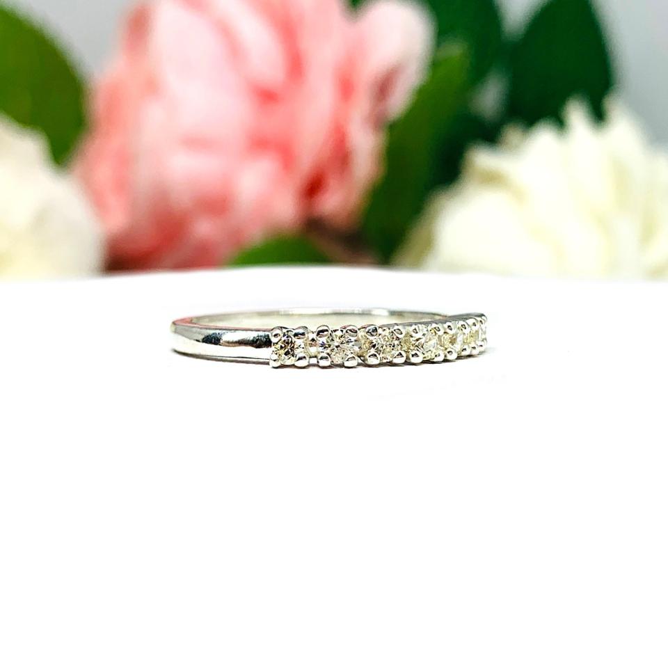 Round 2mm Light Yellow Cubic Zirconia Wedding Band