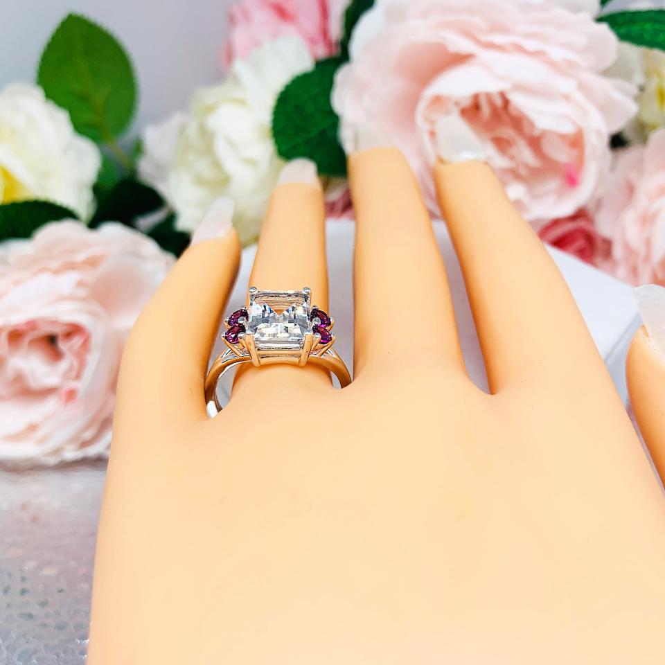 Emerald Cut Natural White Topaz Wine Color Garnet Accents Ring Size 8 FINAL SALE