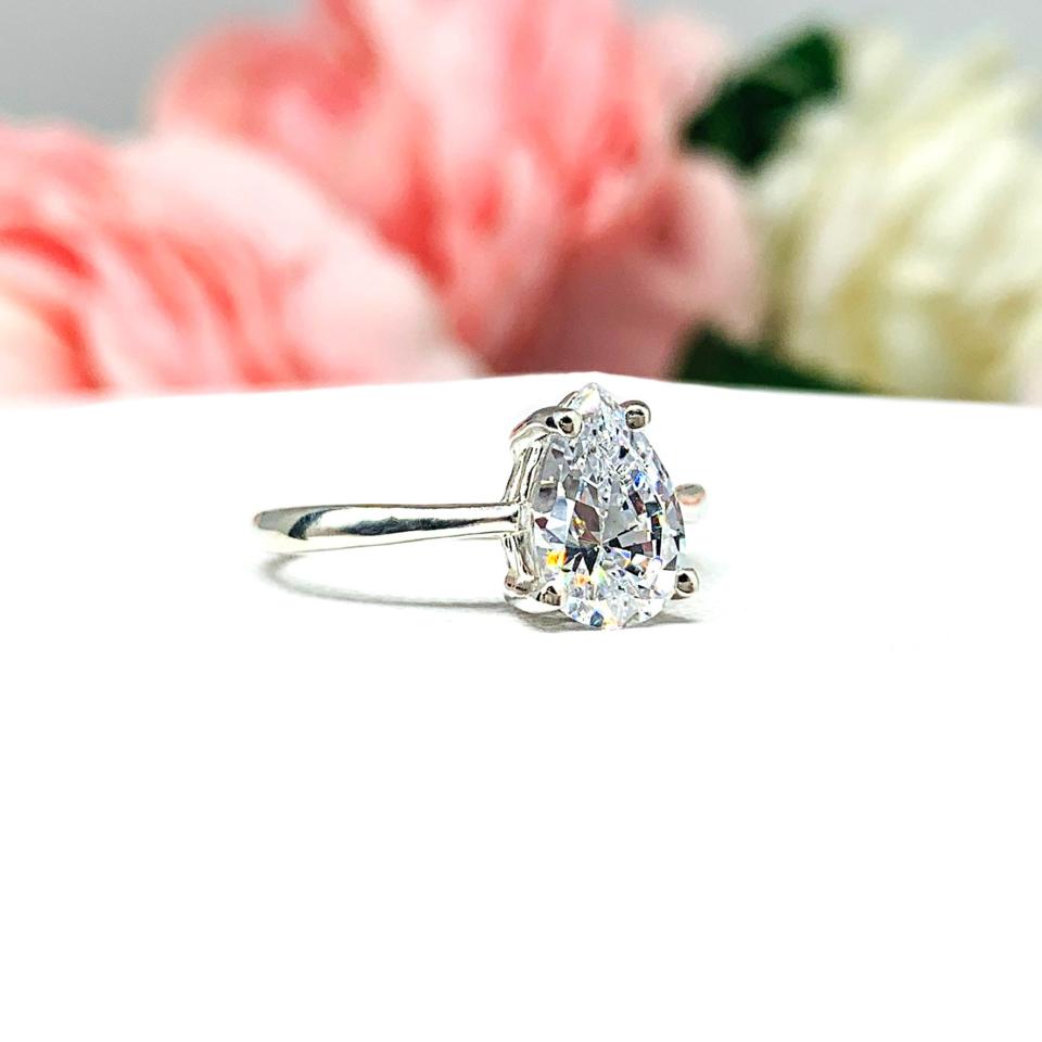 9x6mm top oval diamond