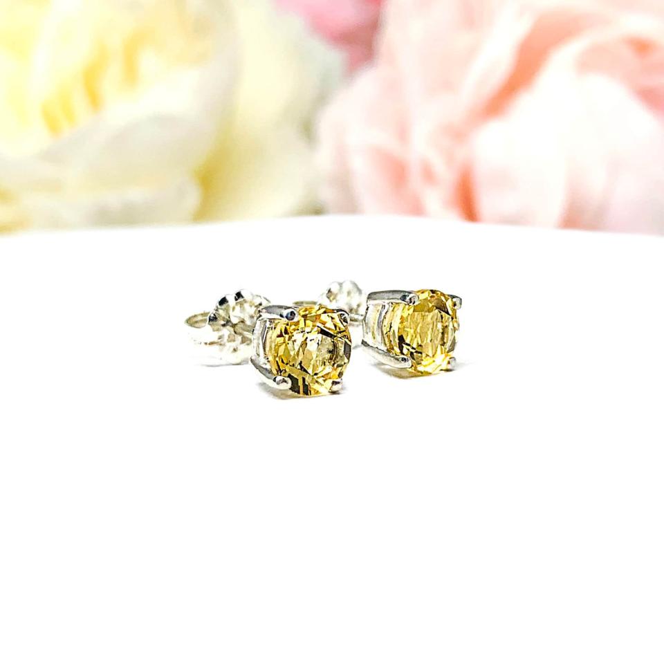 Golden Citrine Stud Earrings - Round 6mm natural gemstones - November birthstone gift