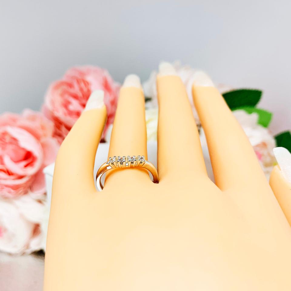 Round 2mm CZ Curved Wedding Band 4 Stone
