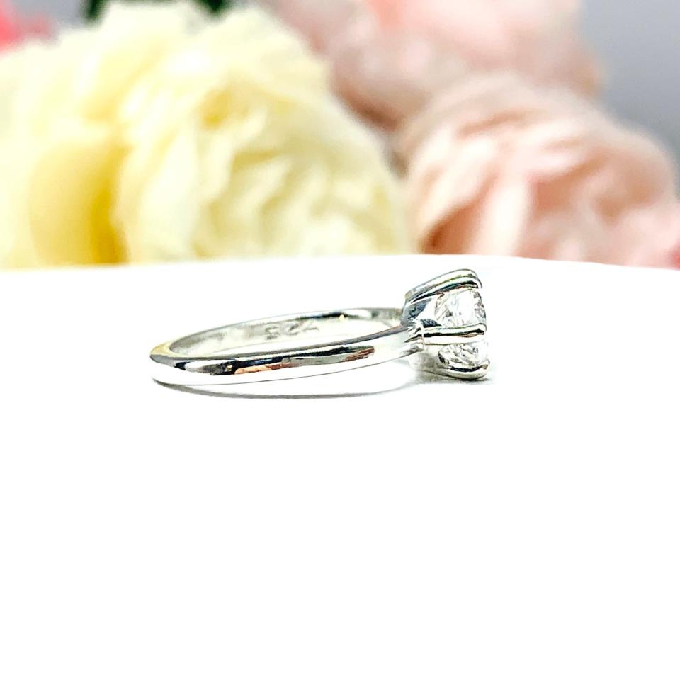 Lab White Sapphire Oval East West Horizontal Set Ring