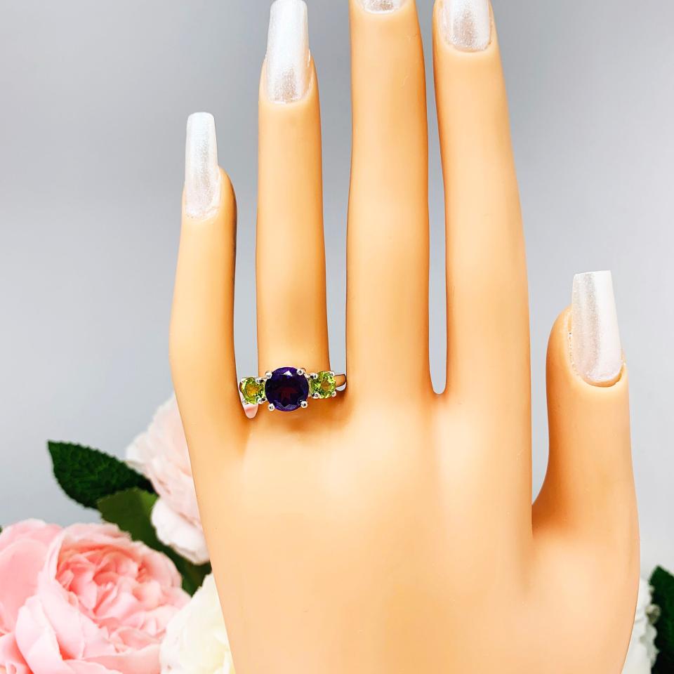 Natural African Amethyst Arizona Peridot 3 Stone Ring - Natural 8mm and 5mm round gemstones - Sterling silver setting
