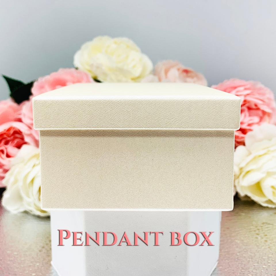 Pendant or Necklace Gift Presentation Box