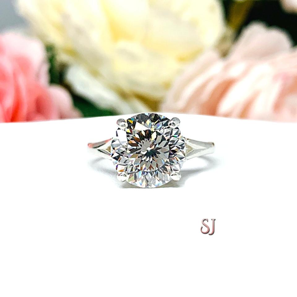 Round Portuguese Cut CZ Sterling Silver Engagement Ring Near Colorless 10mm Cubic Zirconia Split Shank