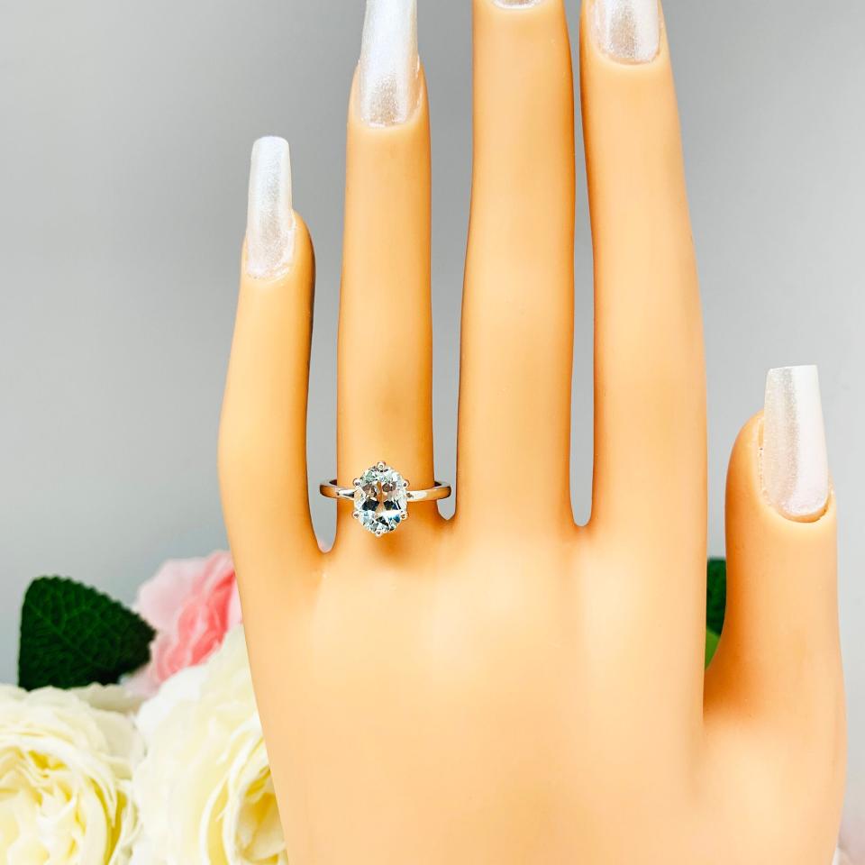 Natural Aquamarine 9x7mm Oval Ring Size 8