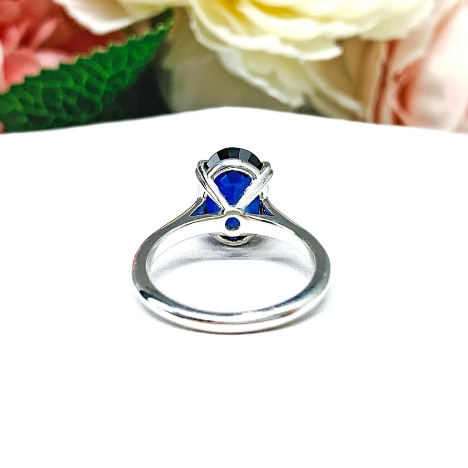Lab Blue Sapphire Oval Engagement Ring 12x8mm 4.5 Carats Cathedral Split Prong Setting