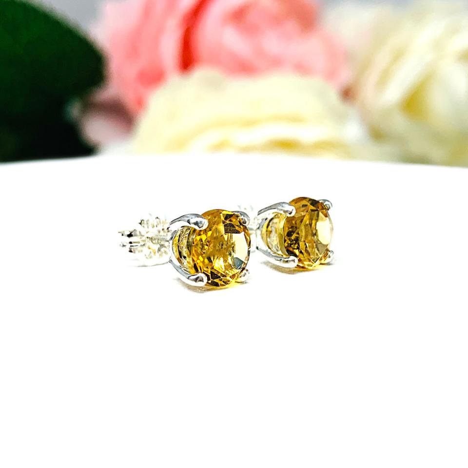 Round Golden Citrine Stud Earrings - 7mm natural gemstones - Sterling silver settings