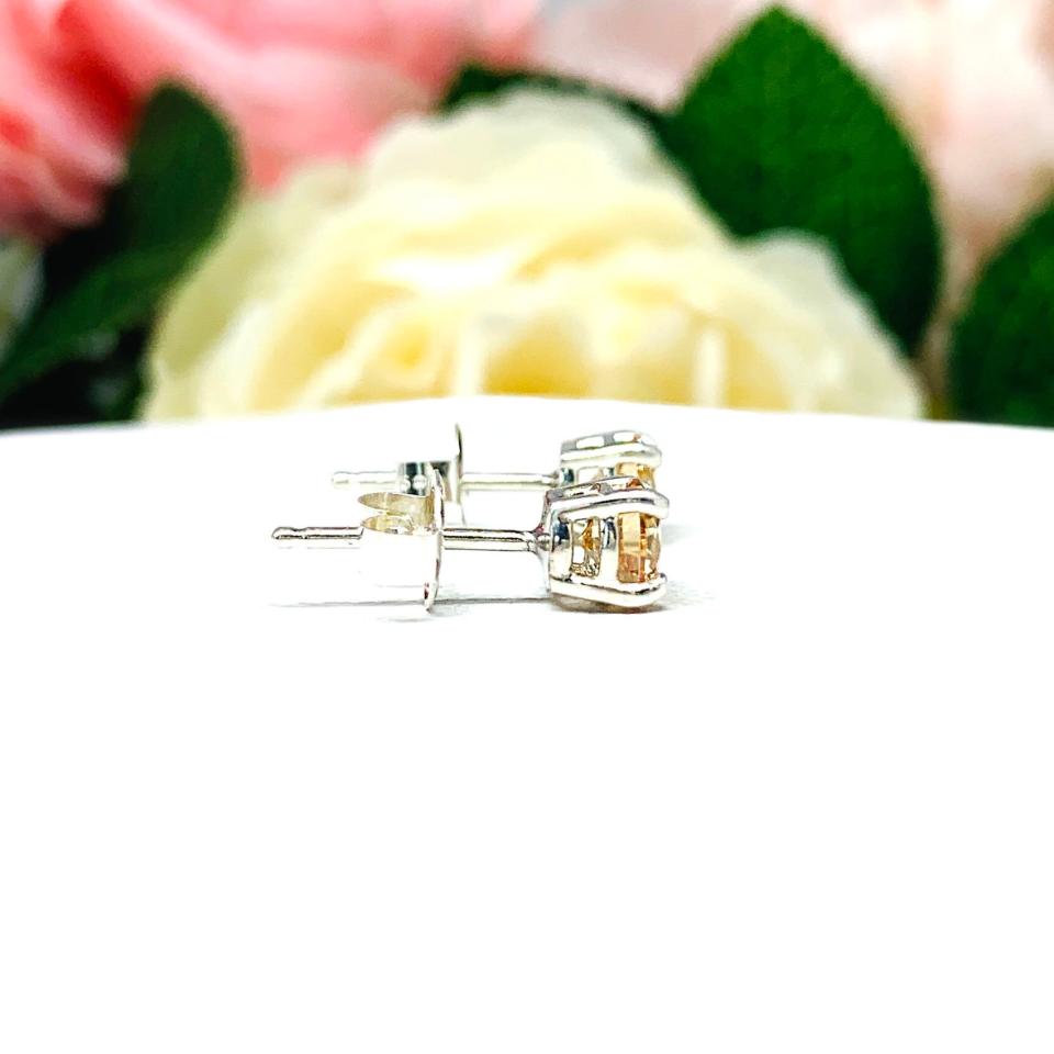 Round Light Champagne CZ Stud Earrings - 6A quality 5mm czs - Sterling silver basket settings