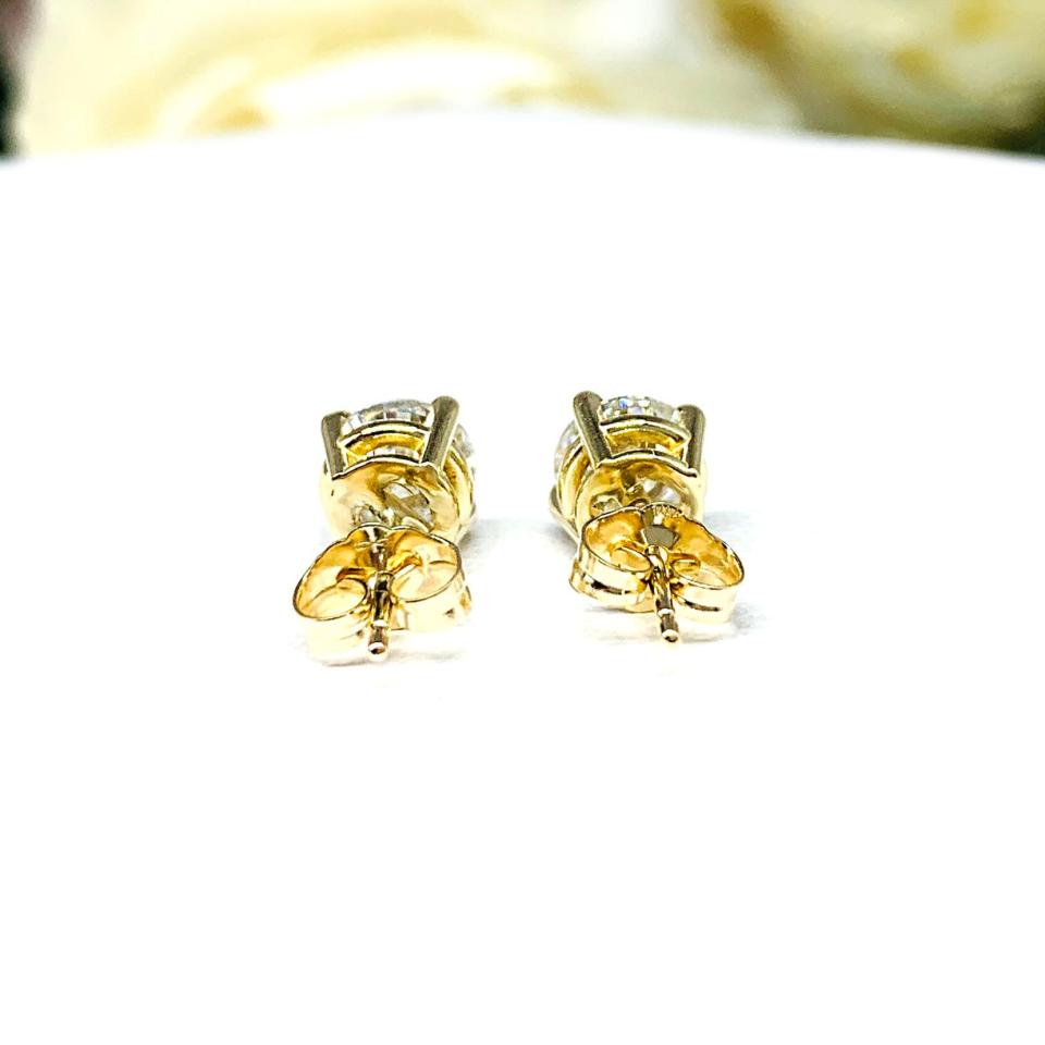 Round Moissanite 14k Gold Stud Earrings Authentic Claw Prong FREE 3RD DAY UPS