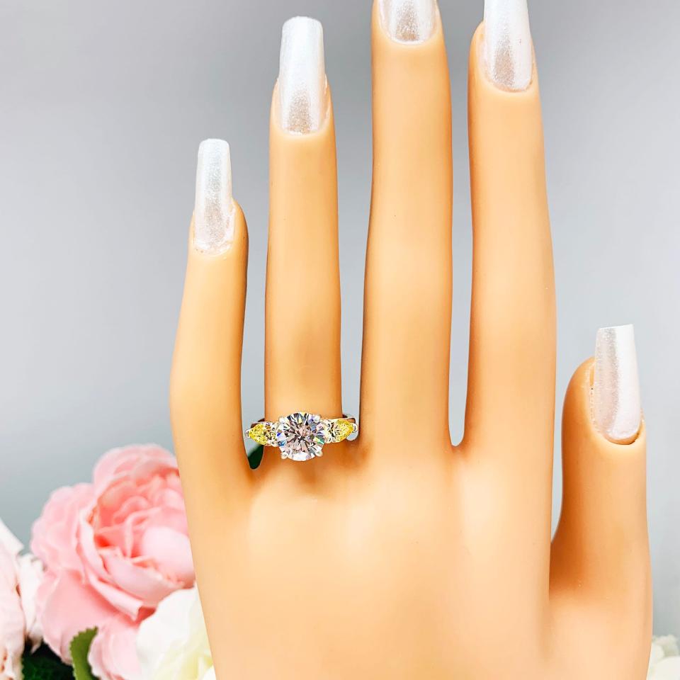 Round Cubic Zirconia Canary Pear Engagement Ring