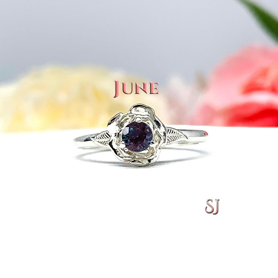 Birthstone Rose Solitaire Ring - 4mm round gemstones - Sterling silver setting