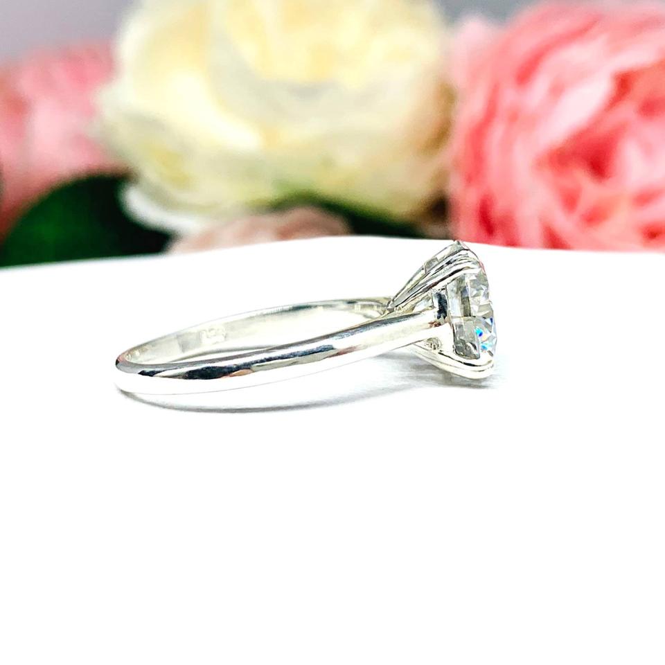 Moissanite Sterling Silver Engagement Ring Size 4.75 - 10mm (3.5 cts) round authentic moissanite