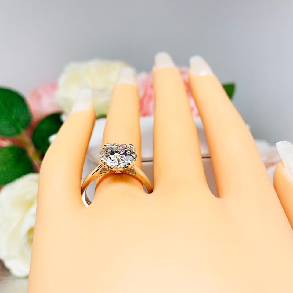 Moissanite Sterling Silver Engagement Ring Size 4.75 - 10mm (3.5 cts) round authentic moissanite