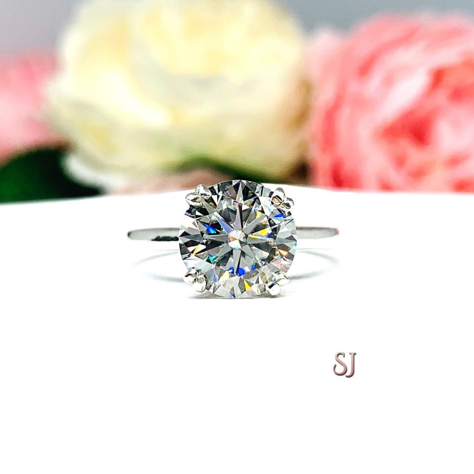 Moissanite Sterling Silver Engagement Ring Size 4.75 - 10mm (3.5 cts) round authentic moissanite