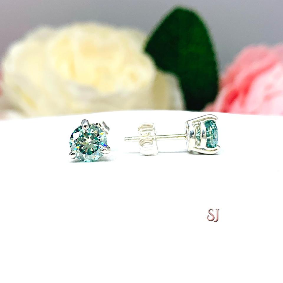 Blue Moissanite Basket Martini Stud Earrings - Round authentic moissanites - Sterling silver settings