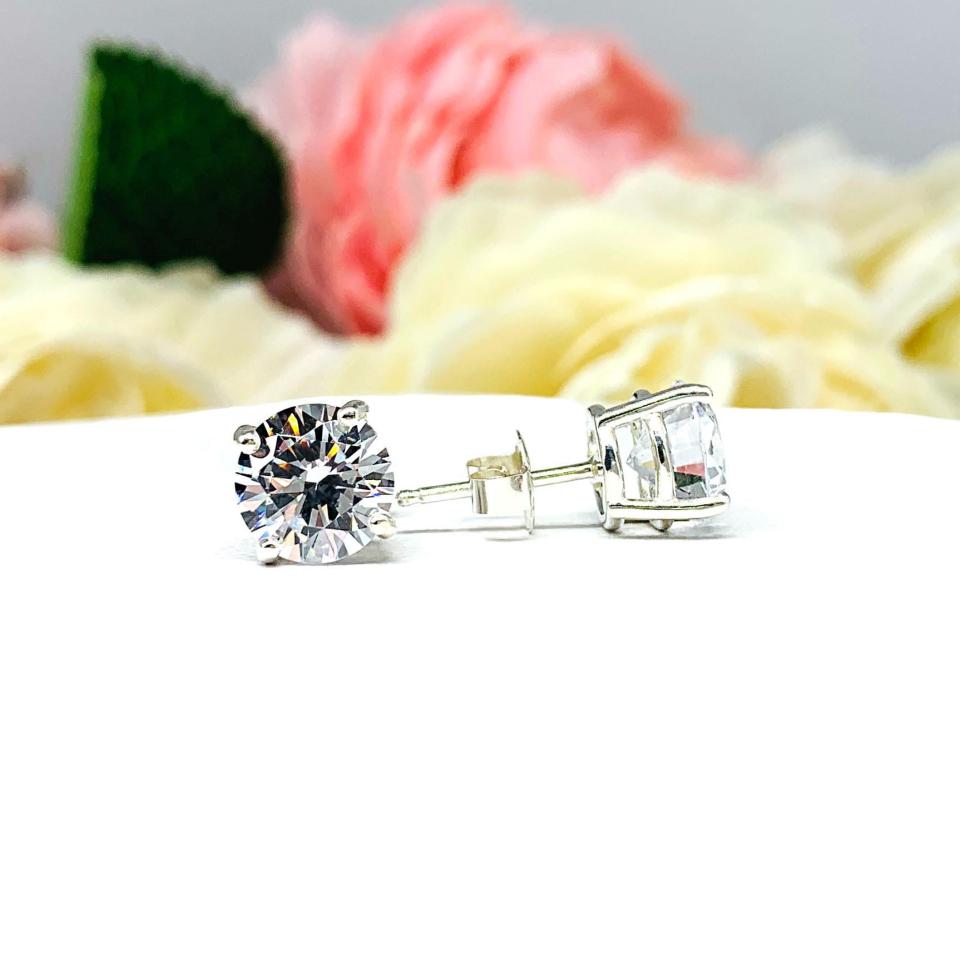 Round Cubic Zirconia Stud Earrings – 8mm, Sterling Silver