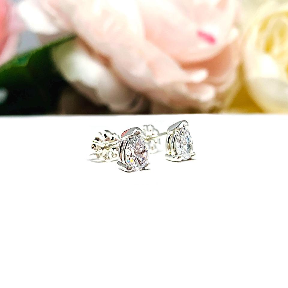 Pear Cubic Zirconia Stud Earrings – 6x4mm-9x6mm, Sterling Silver 3-Prong