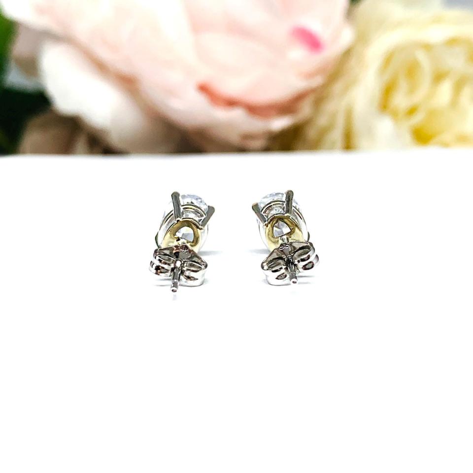 Oval Cubic Zirconia Stud Earrings – 6x4mm-8x6mm, 14k Gold