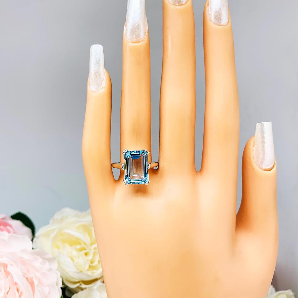 Sky Blue Topaz Emerald Cut Ring – 14x10mm, Sterling Silver