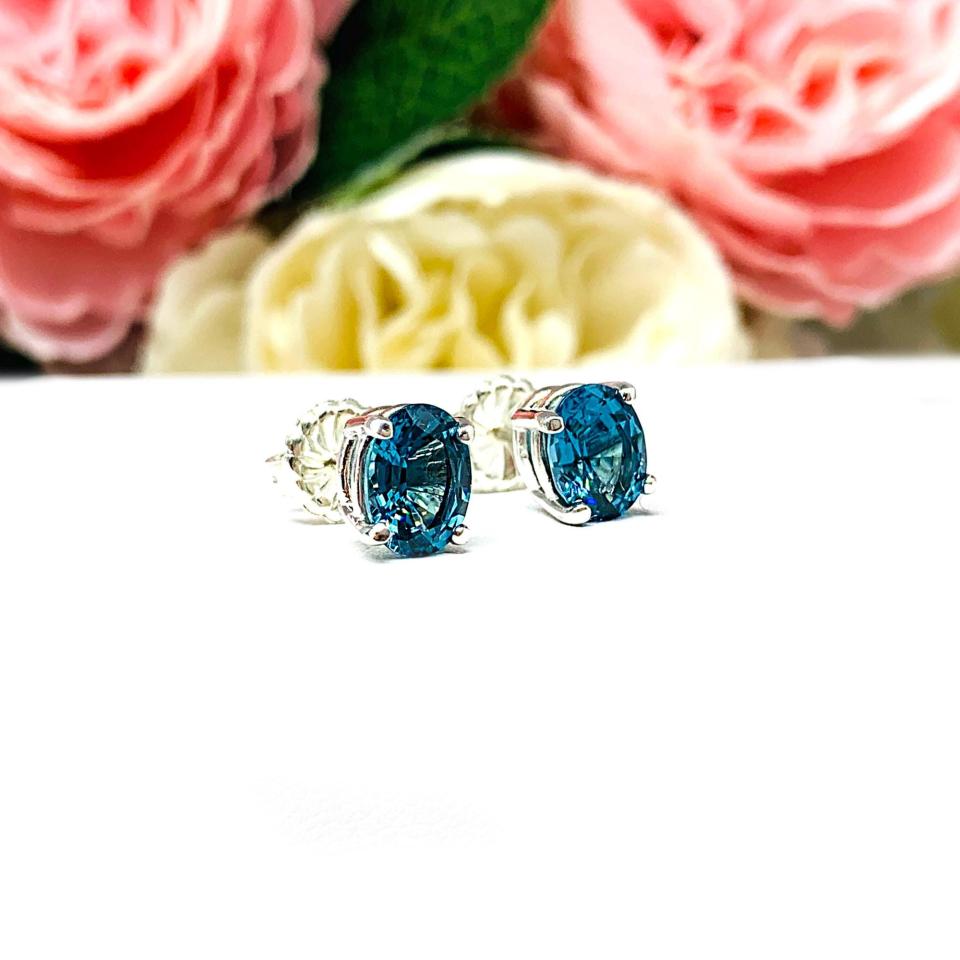 Oval-Cut Teal Blue Lab Gemstone Stud Earrings • 8x6mm, 9x7mm, Sterling Silver