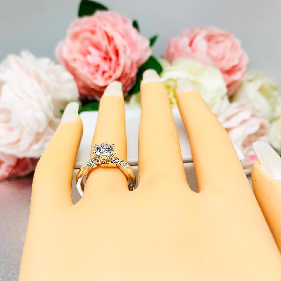 Round-Cut Moissanite Engagement Ring • 6.5mm—8mm, Sterling Silver, Leaf Design