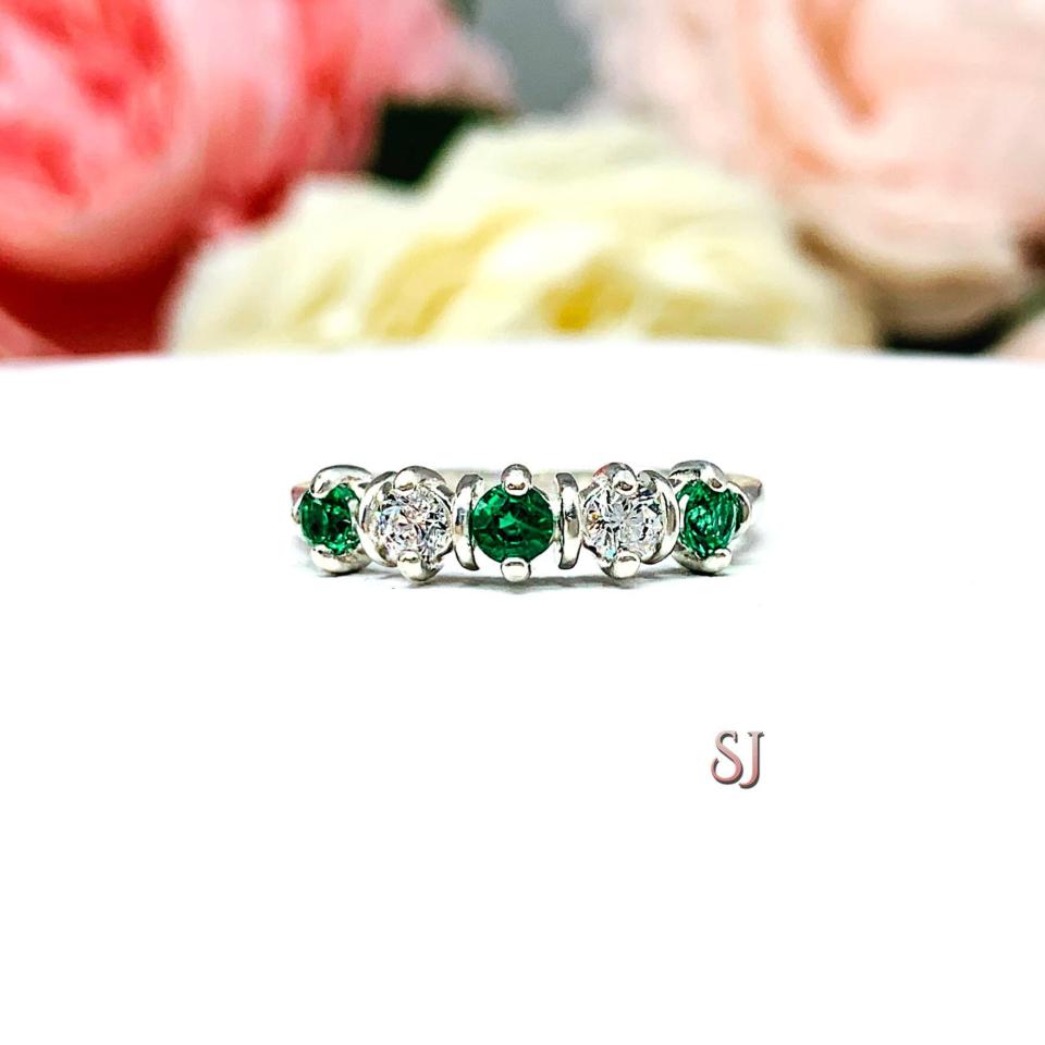 Round Emerald & CZ 5-Stone Ring • 3mm, Sterling Silver, Size 7