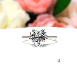 Heart 8mm Near Colorless Cubic Zirconia Engagement Ring SIZE 6 FINAL SALE