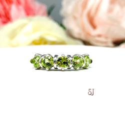 Peridot Five Stone Sterling Silver Ring Natural 4mm Round August Birthstone SIZE 7 FINAL SALE