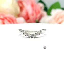 Round Cubic Zirconia Curved Wedding Band – 2mm, 5-Stone, Sterling Silver